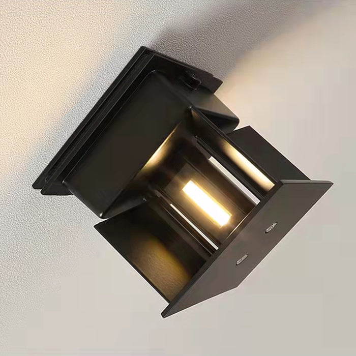 2-Light Black Aluminum Cube LED Wall Light with Adjustable Light（2-pack）