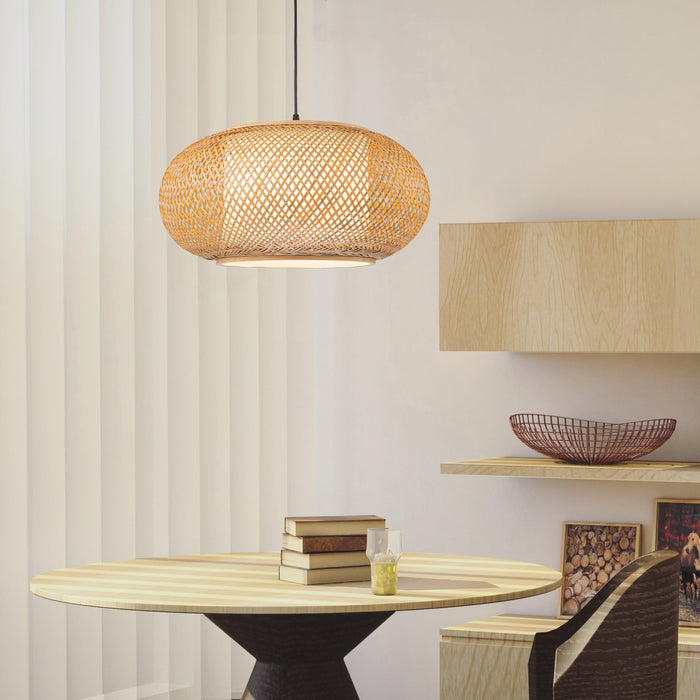 Woven Rattan Pendant Light with Natural Elegance