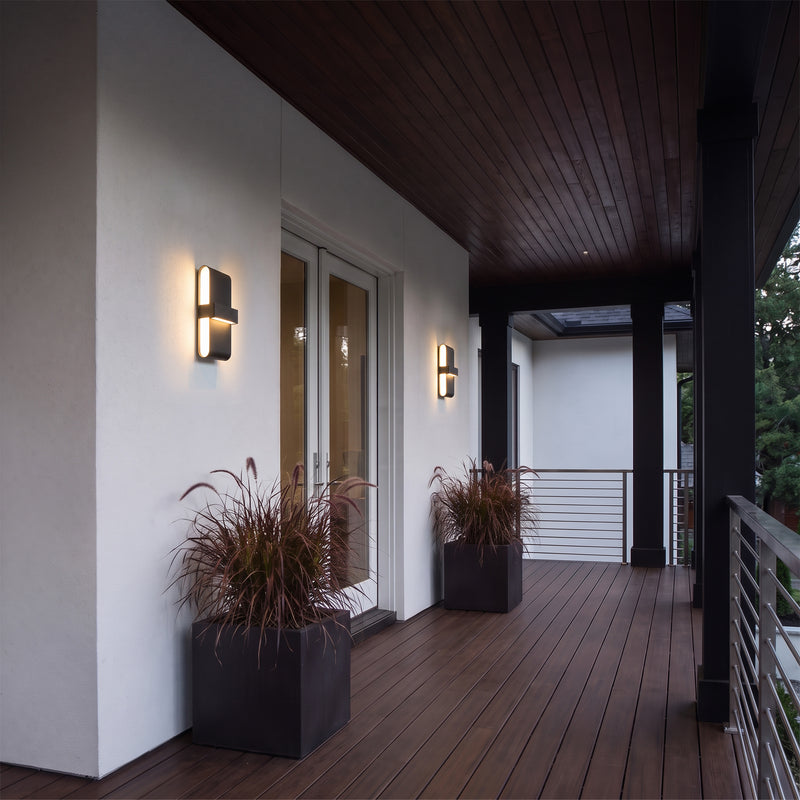 13.5-Inch Matte Black Integrated LED Modern Outdoor Wall Sconce, 3000K Warm White