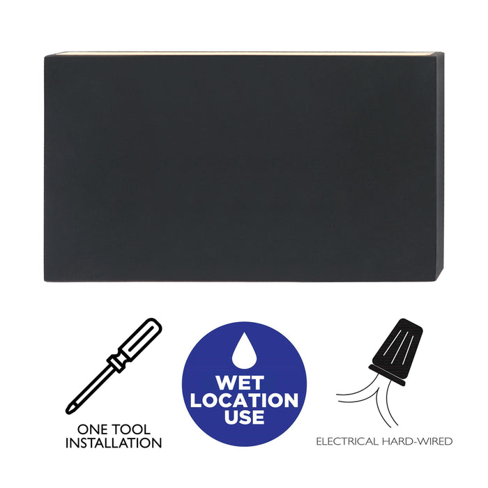 Black Aluminum LED Outdoor Wall Light