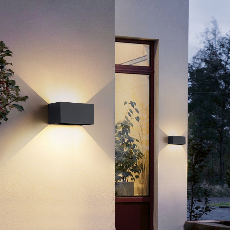 4-Light Matte Black Aluminum Rectangular LED Outdoor Wall Sconce with Adjustable Light Beam